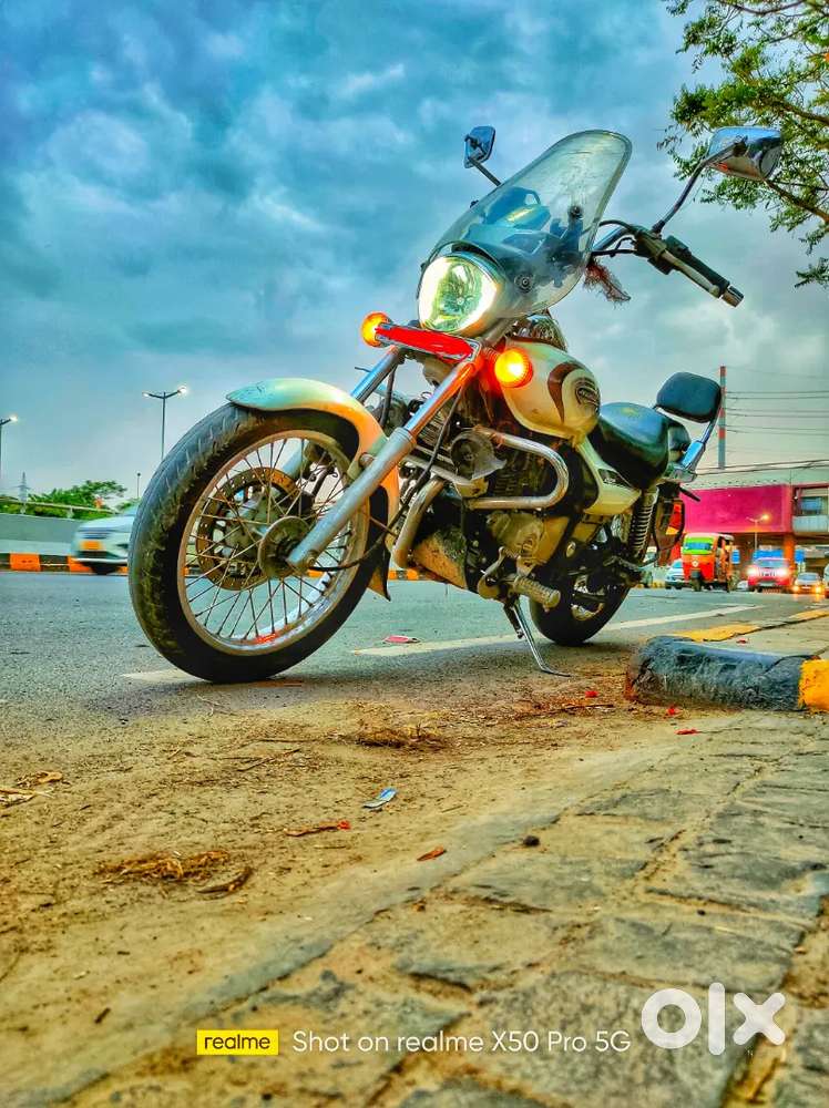 Sell babaj avenger cruise 220