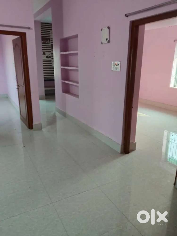 To let for family 2BHK and 4BHK