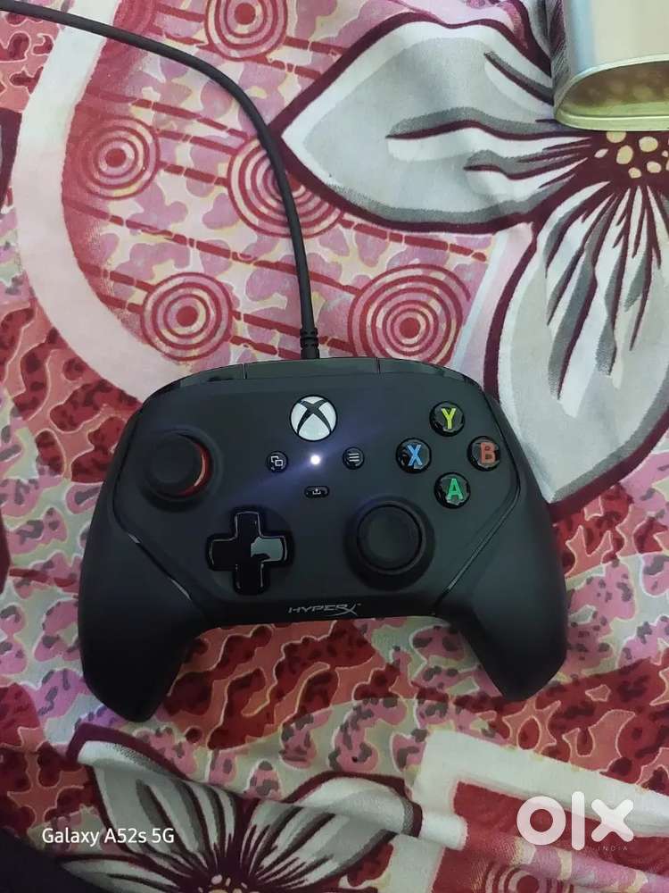 HyperX Gladiate Clutch Wired Controller for Xbox and PC