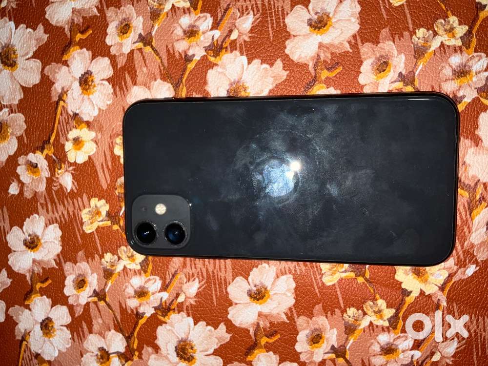 iPhone 11 very good condition