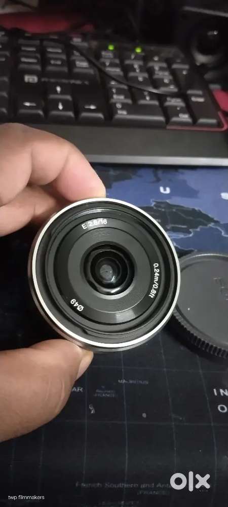Sony 16mm oss lense e mount.