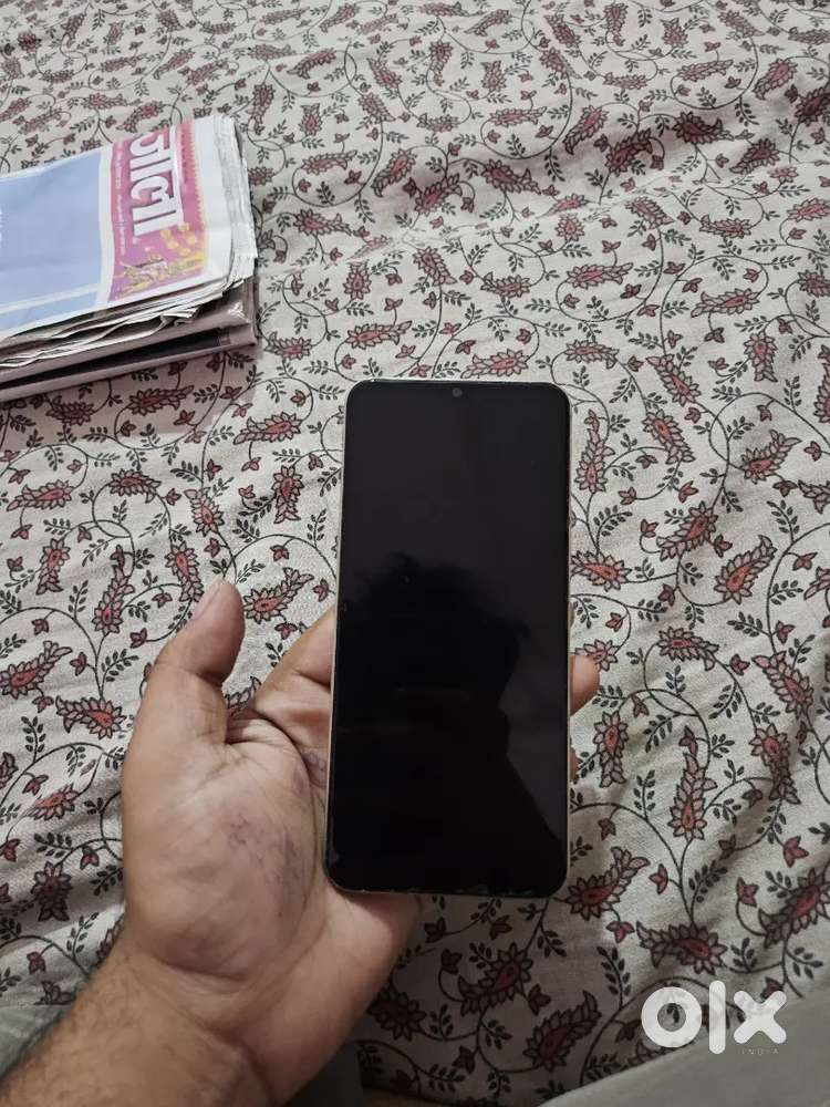 Y16 128+4gb