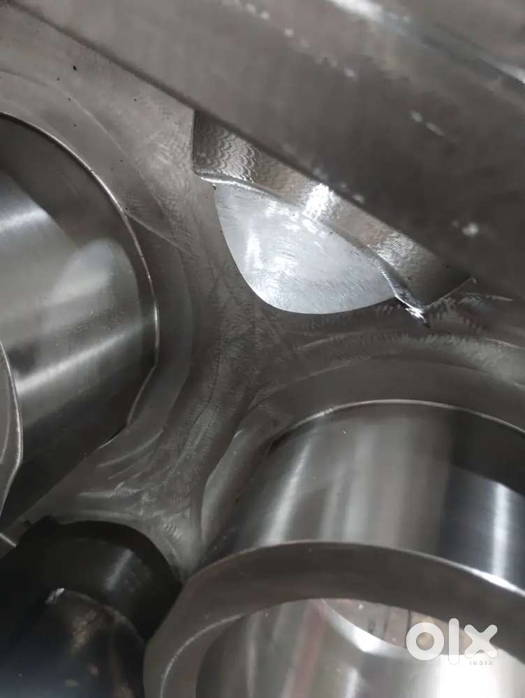 Cnc machine operator