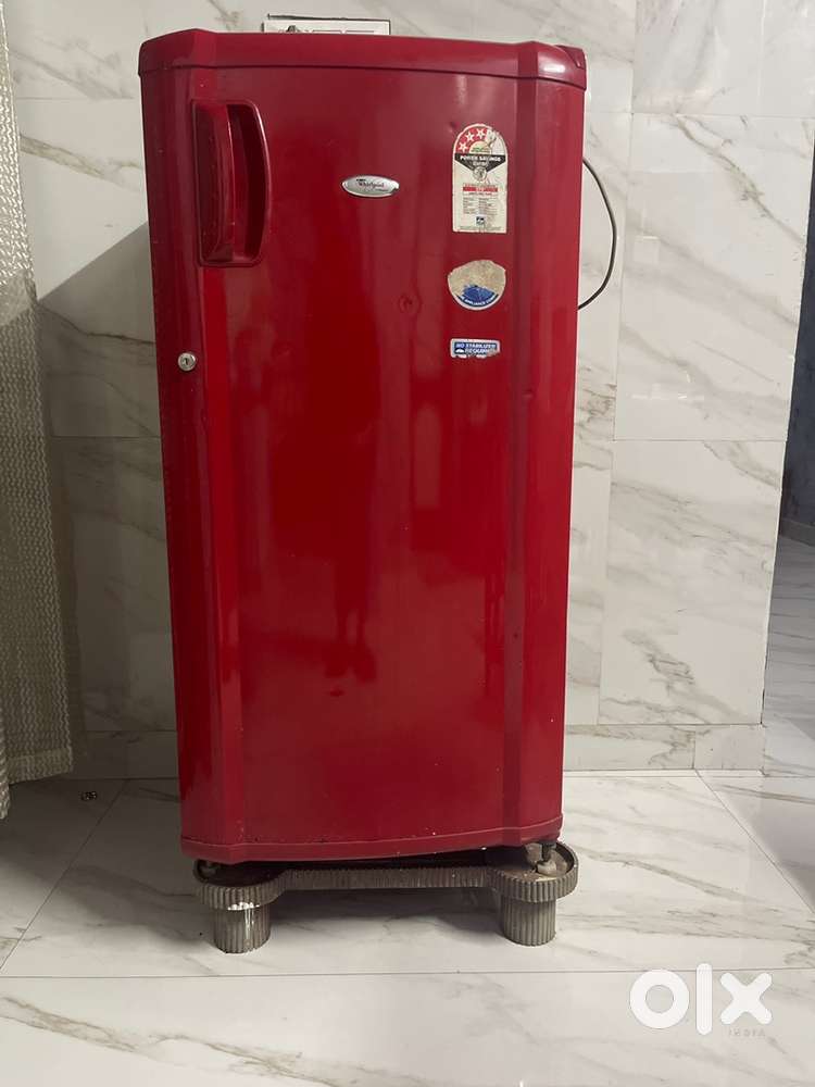 Refrigerator whirlpool