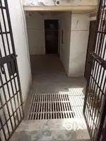 Single room set available for rent