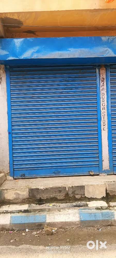 Owneship shop ready to move low maintaince