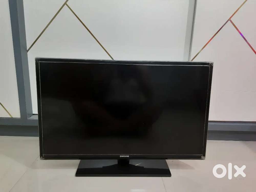 Sell: Samsung LED TV 32 Inch (As Like New)