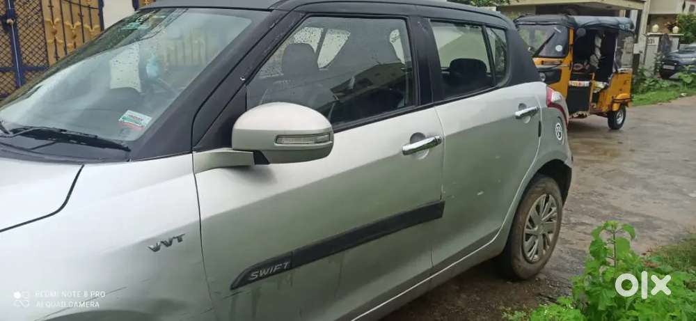 Maruti Suzuki Swift 2015 Petrol 129000 Km Driven