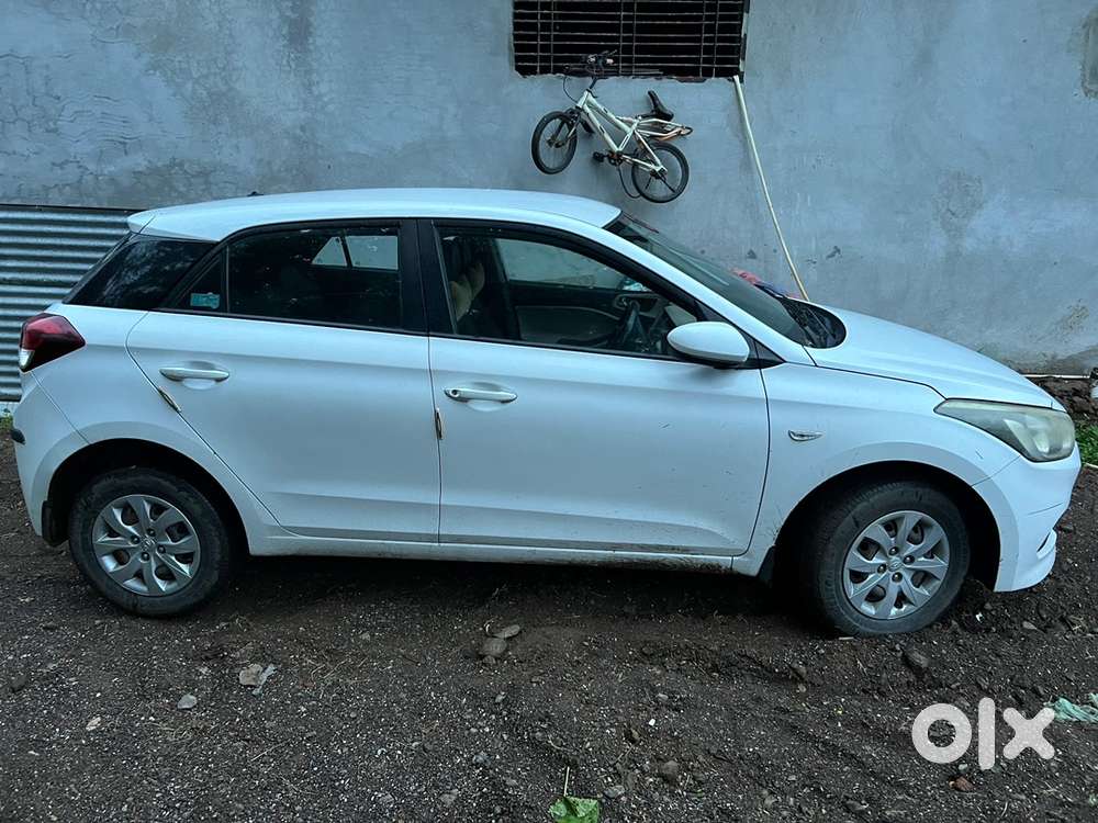 Hyundai i20 1.2 magna  Petrol 78956 Km Driven