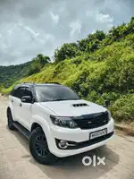 Toyota Fortuner 2011-2016 4x4 MT, 2015, Diesel