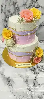 Sales representative for cake shop