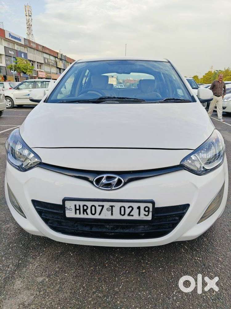 Hyundai i20 2010-2012 1.2 Sportz Option, 2013, Diesel