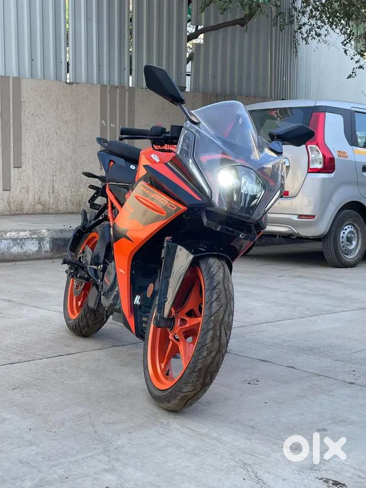 Ktm rc 200 at fixed price
