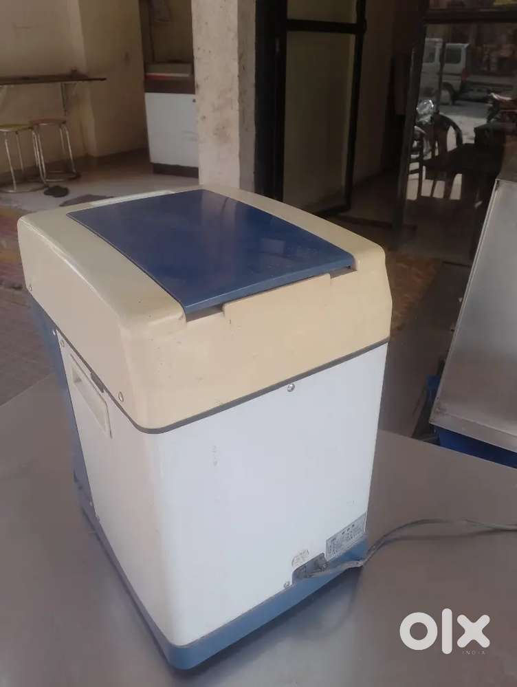 Ice Gola machine