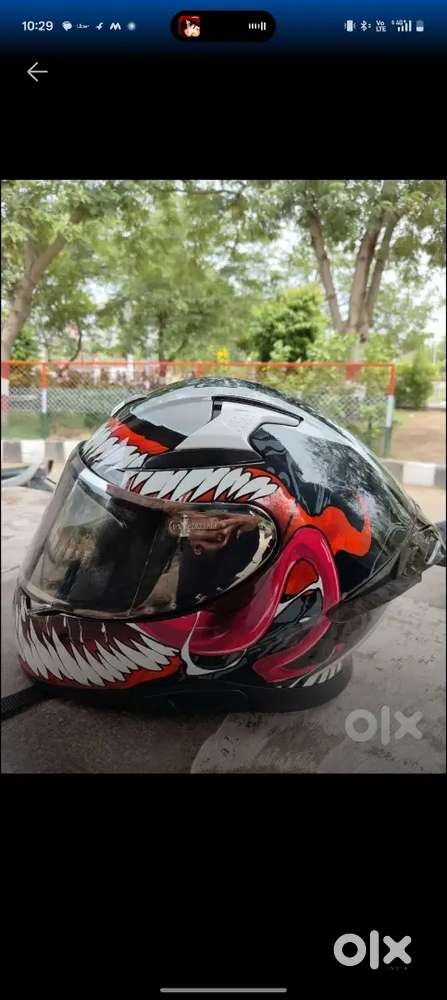Helmet Axore Venomous Helmet