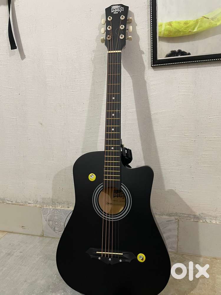 Acoustic Guiter