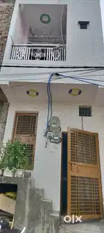 Floor for rent