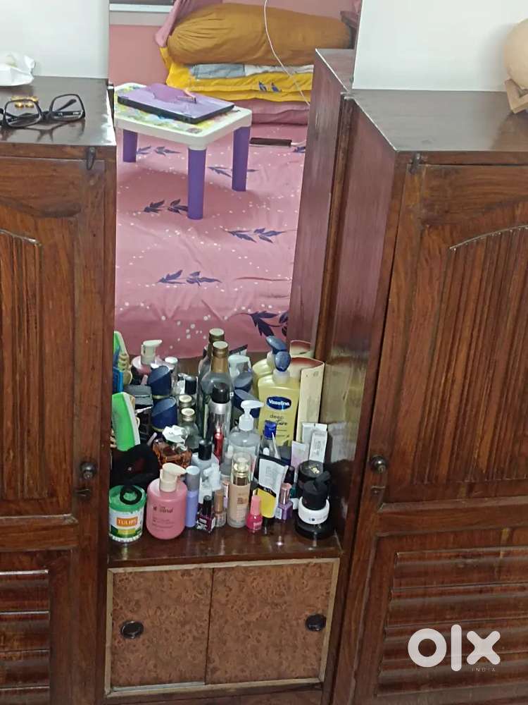 Almirah cum dressing table