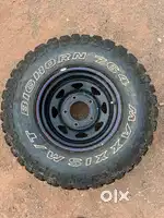 Maxxis Bighorn 764 LT 31x10.50R15 off-road tyres with steel rims