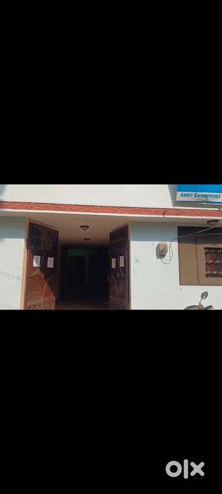 4 room independent house for rent in surendra nagar - family /students