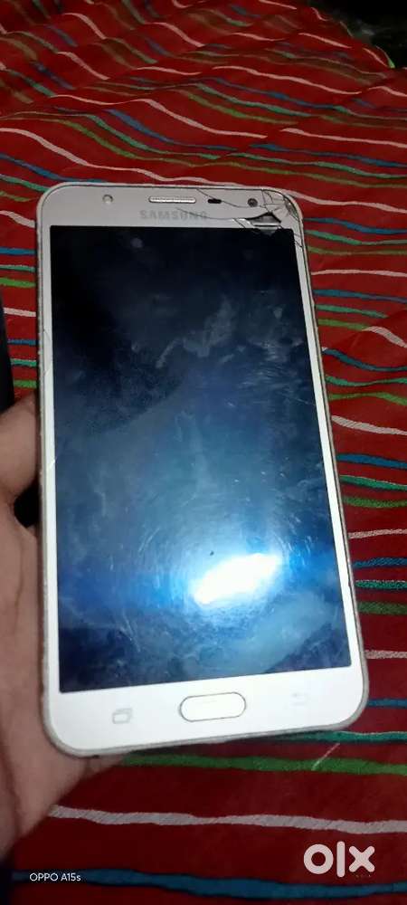 Samsung galaxy j7 nxt