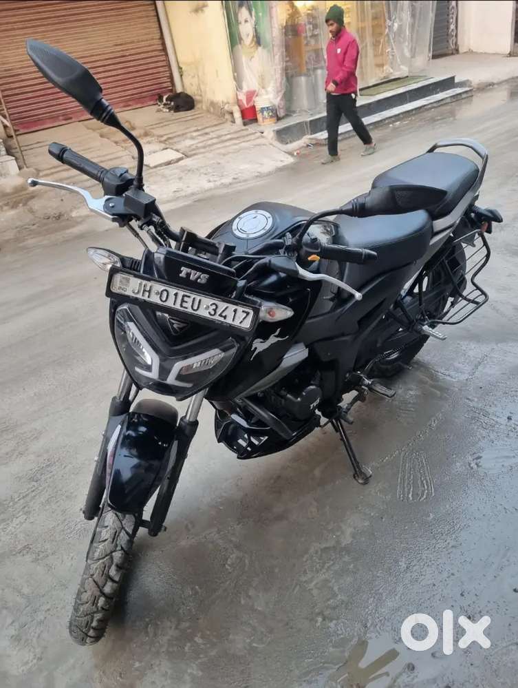 Raider 125 in a very New and mint condition.