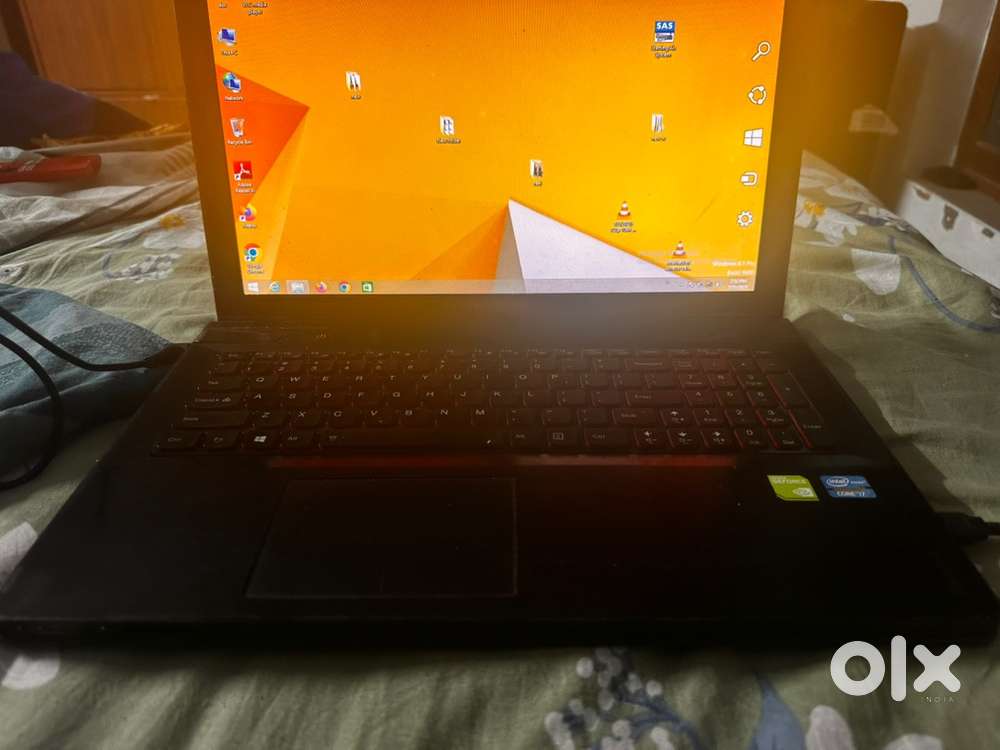 Lenovo Y500 i 7 laptop