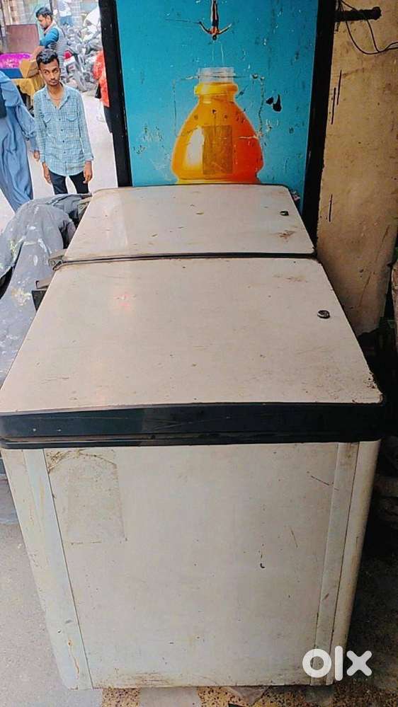 320 Liter Voltas Deep Fridge /Voltas 320L Deep Freezer – Excellent Con