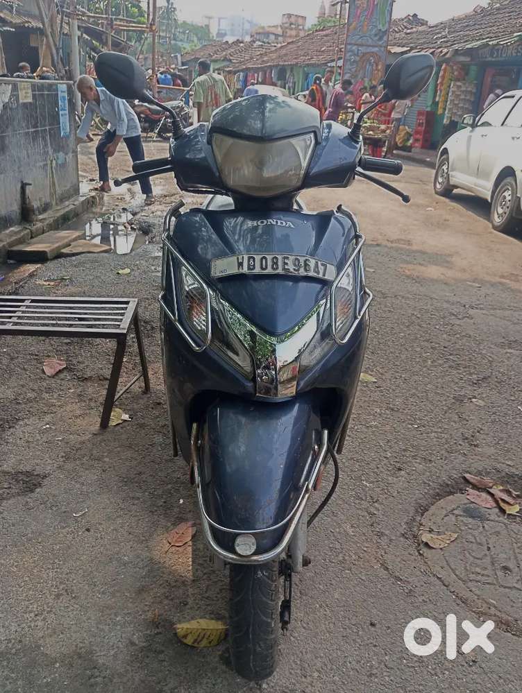 I want to sell this scooter because in few days i shifted to new city