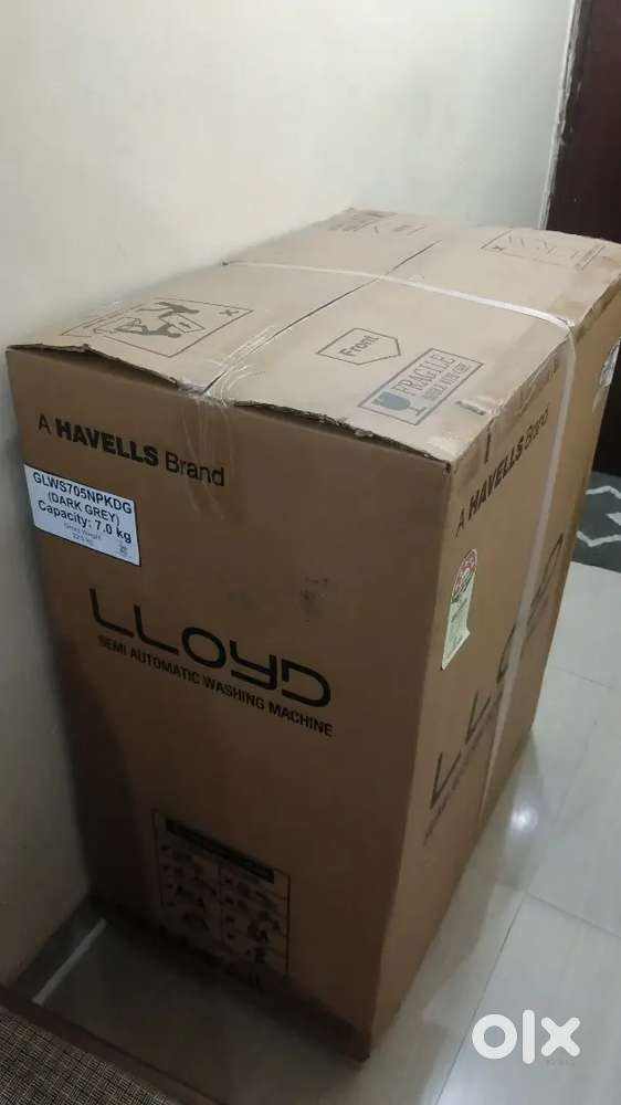 Lloyd 7kg semi automatic washing machine