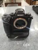 Sony Alpha 9 camera for with 70-200 f2.8 lence G Master