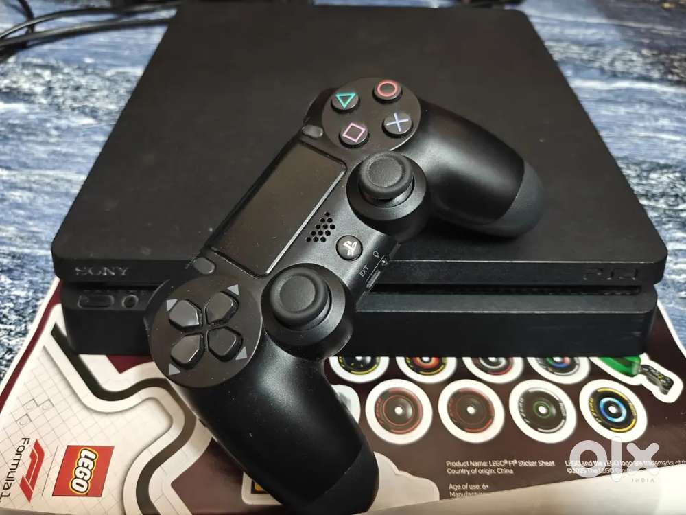 PS4 SLIM 1TB WITH EXCELLENT CONDITION !! PLUG ON PLAY