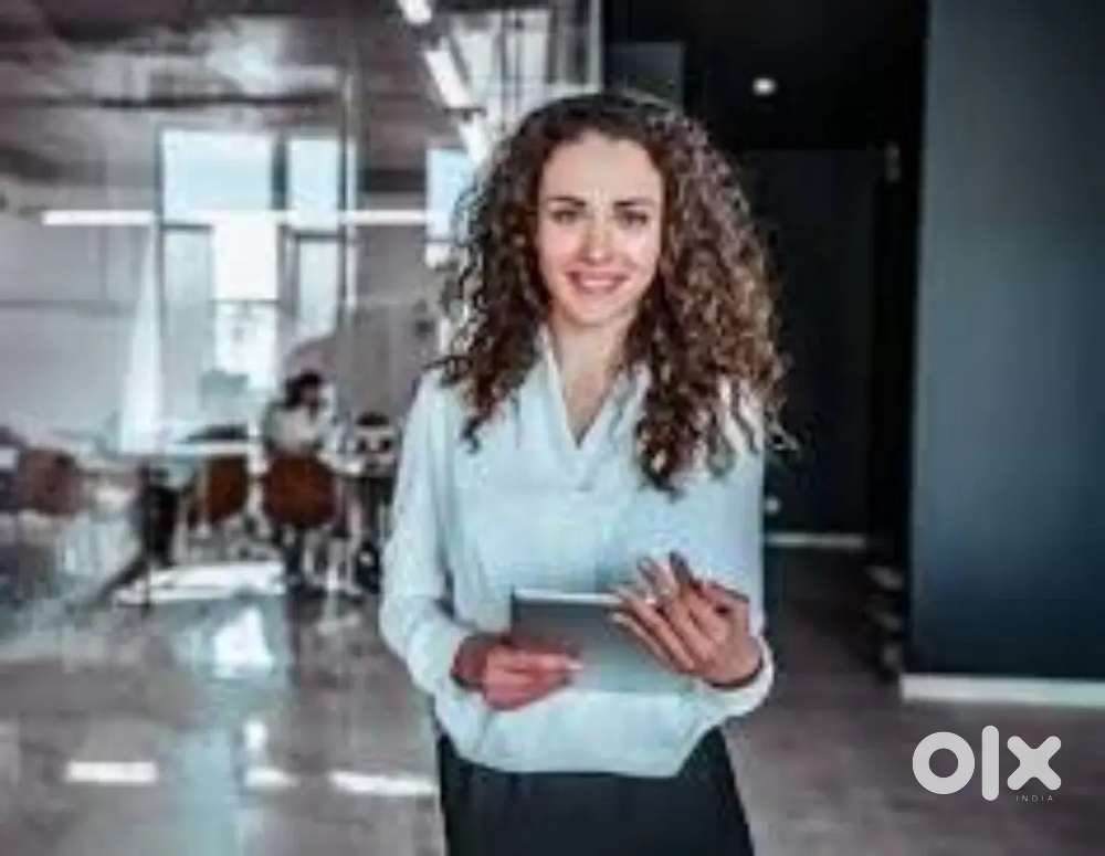 P.. A గా పని చెయ్యడానికి అమ్మాయి లు, కావాలి