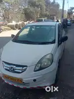 Yellow board Honda Amaze 2016 Diesel Well Maintained
