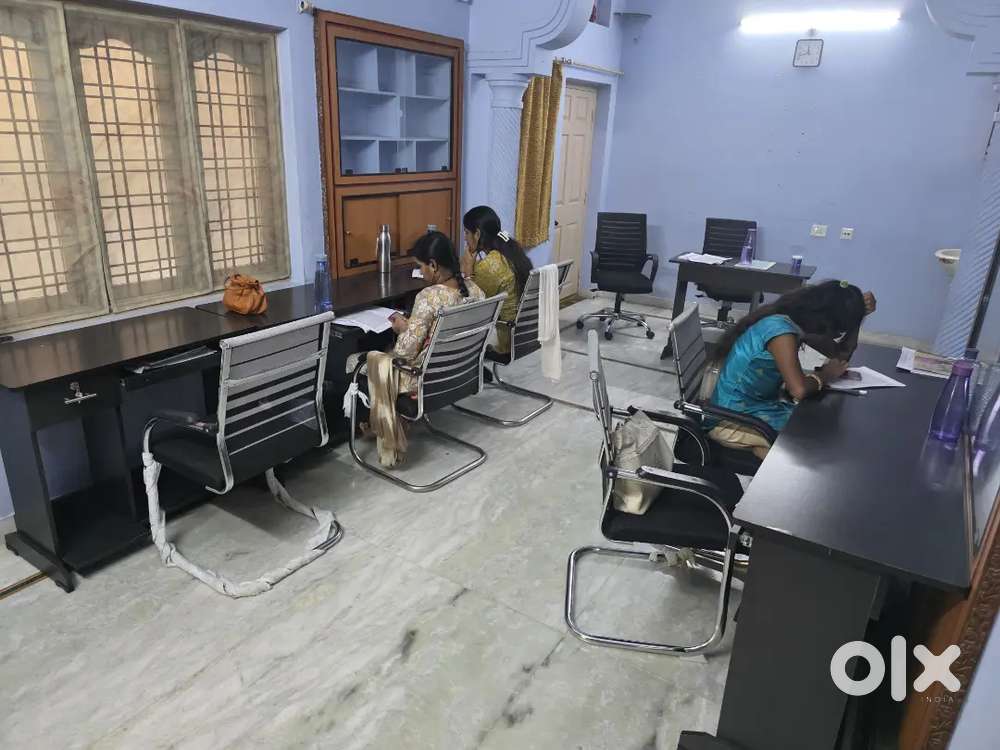 Required  female telecallers