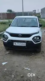 Tata Punch  2025 CNG & Hybrids 10250 Km Driven