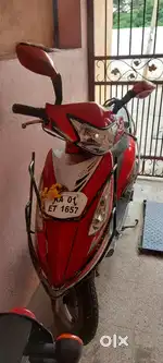 Rarely used Scooty streak lady driven