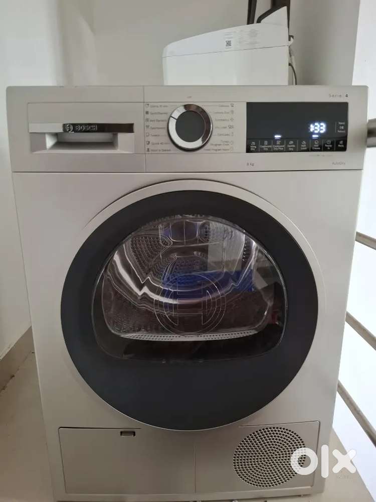 BOSCH Series 4 condenser tumble dryer 8 kg Silver inox
WPG23108IN
