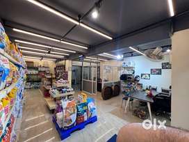 STORE STAFF