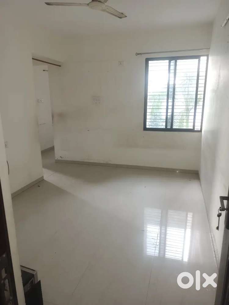 2BHK flat rent for besa near haldiram & market area