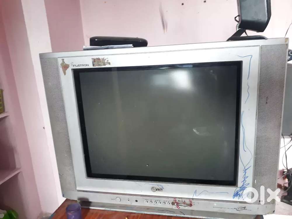 TV good  no repairs running best tv LG