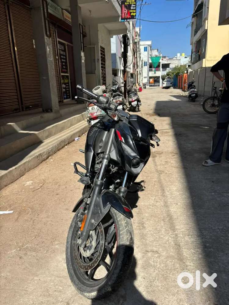 “Bajaj Pulsar N160 – 2022 Model  10,500 km  Excellent Condition”