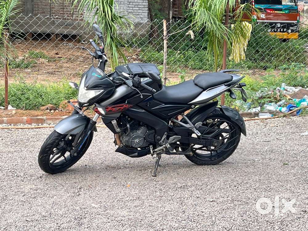 Well maintained NS 200 bike for sale