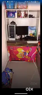 Computer table full storage