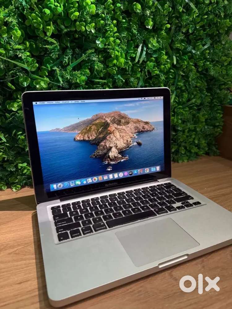 Macbook pro i5 prosesar 8gb ram 512gb ssd just in 21999/-