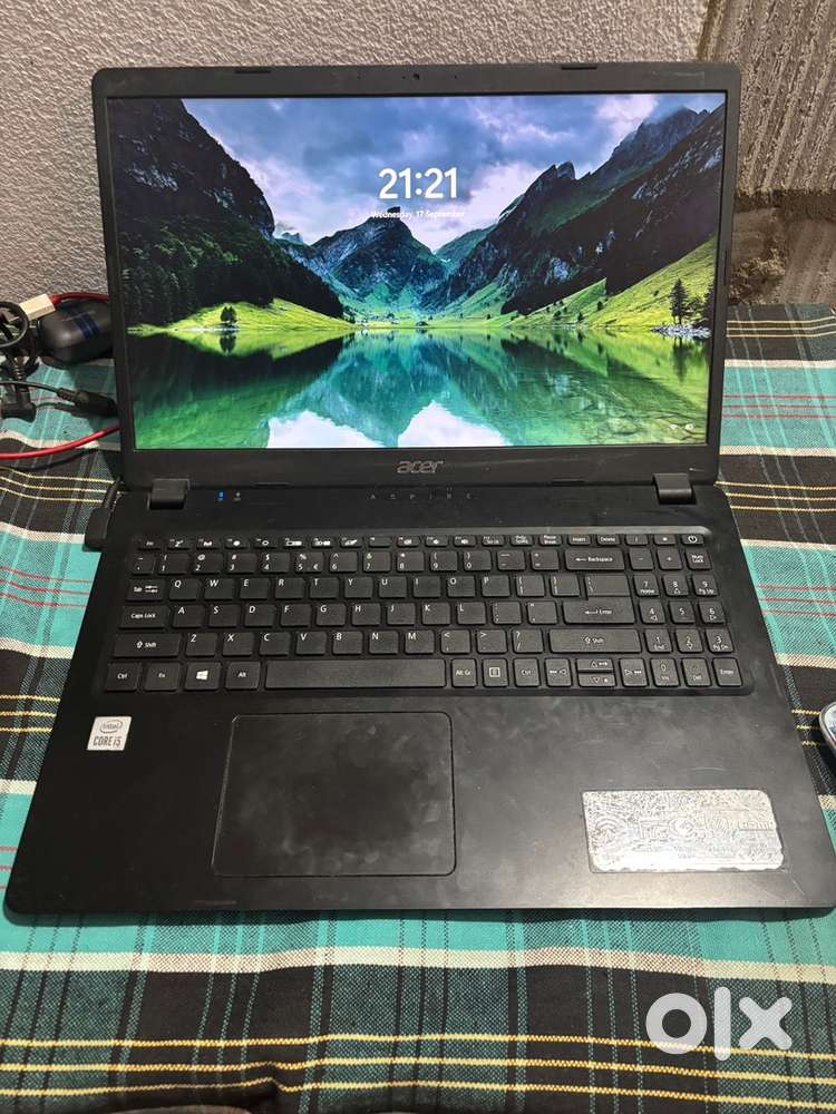Acer Aspire 3 Laptop i5 10 gen 8Gb +500 gb ssd