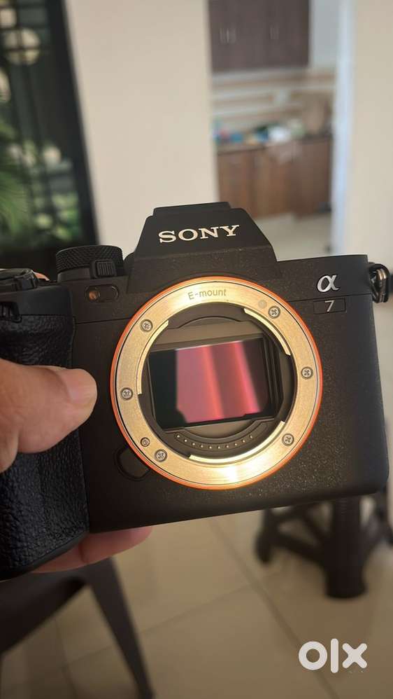 New Sony M4 Camera & sigma 35mm lens, dji rs4 all new