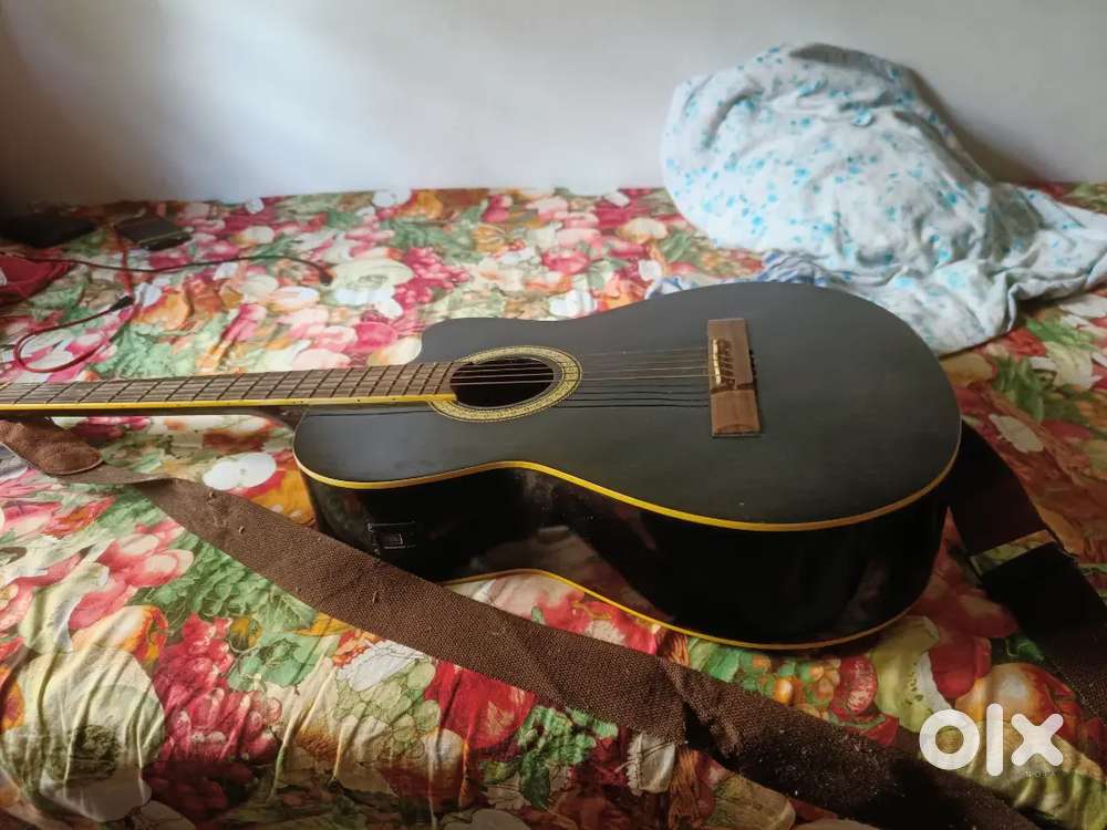Acoustic Guitar for sale