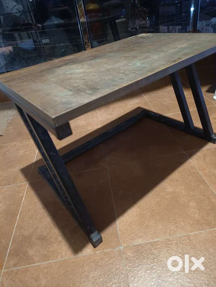 Mini Table