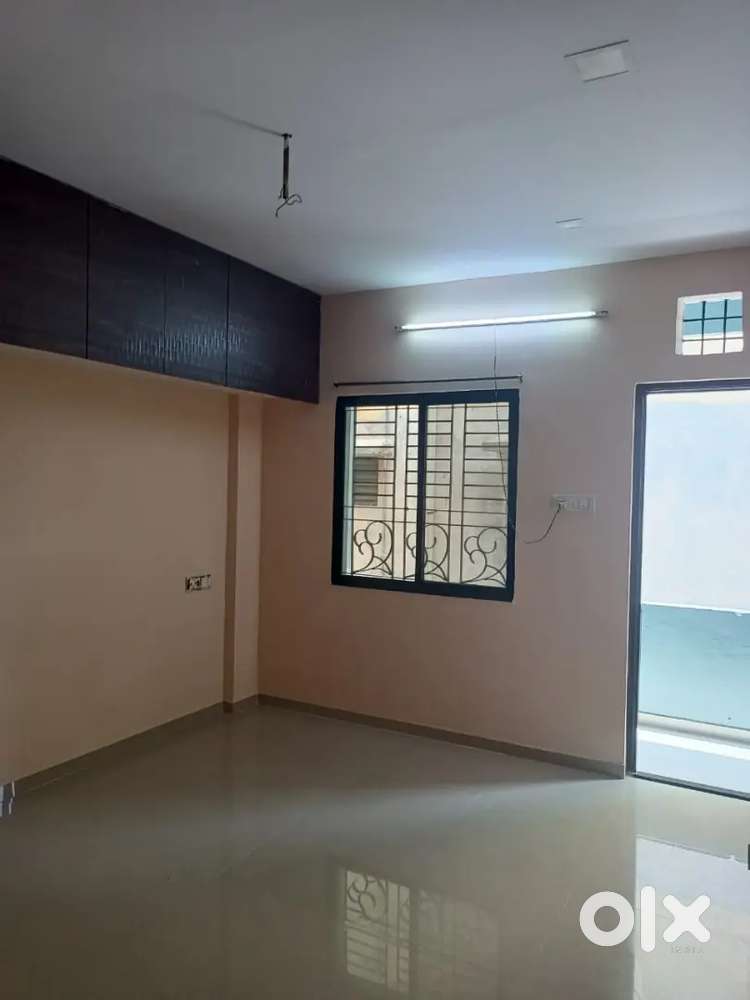 1 bhk house near aakashwani